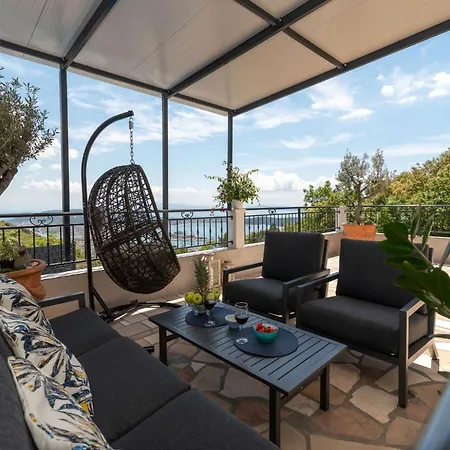 Hillside In With Pool, Terrace, And Stunning View